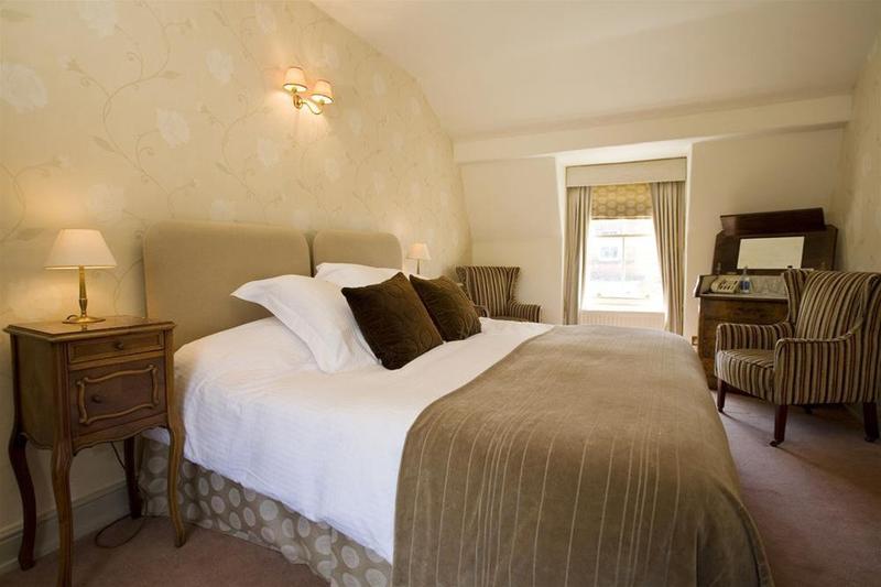 The White Swan 4* Pickering