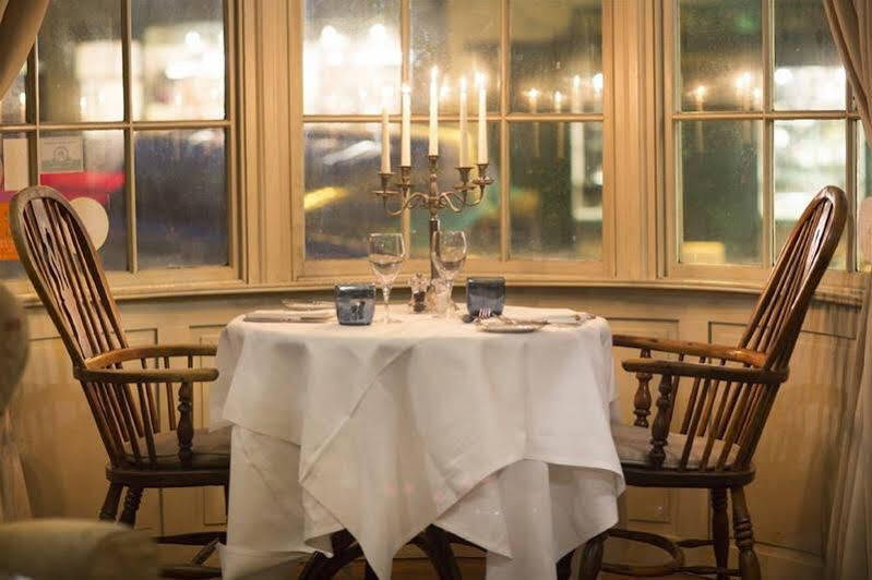 Gasthof The White Swan 4*